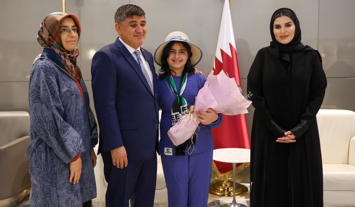 Qatar Reunites Family of Wounded in Gaza Strip with Relatives in Doha in Cooperation with Turkiye